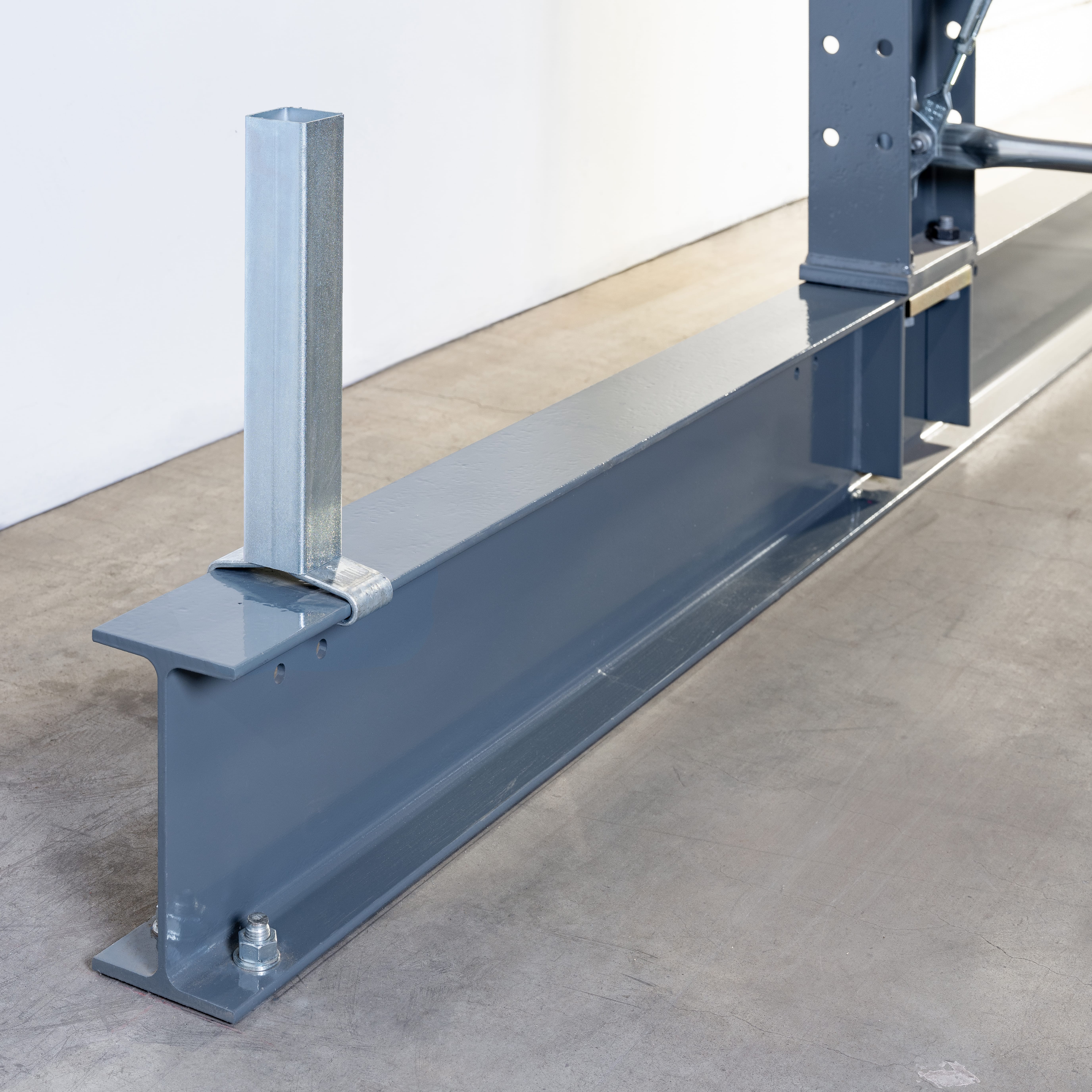 KSX 2000 Fachteiler für IPE200, H = ca. 300 mm, für Fuß, verzinkt
