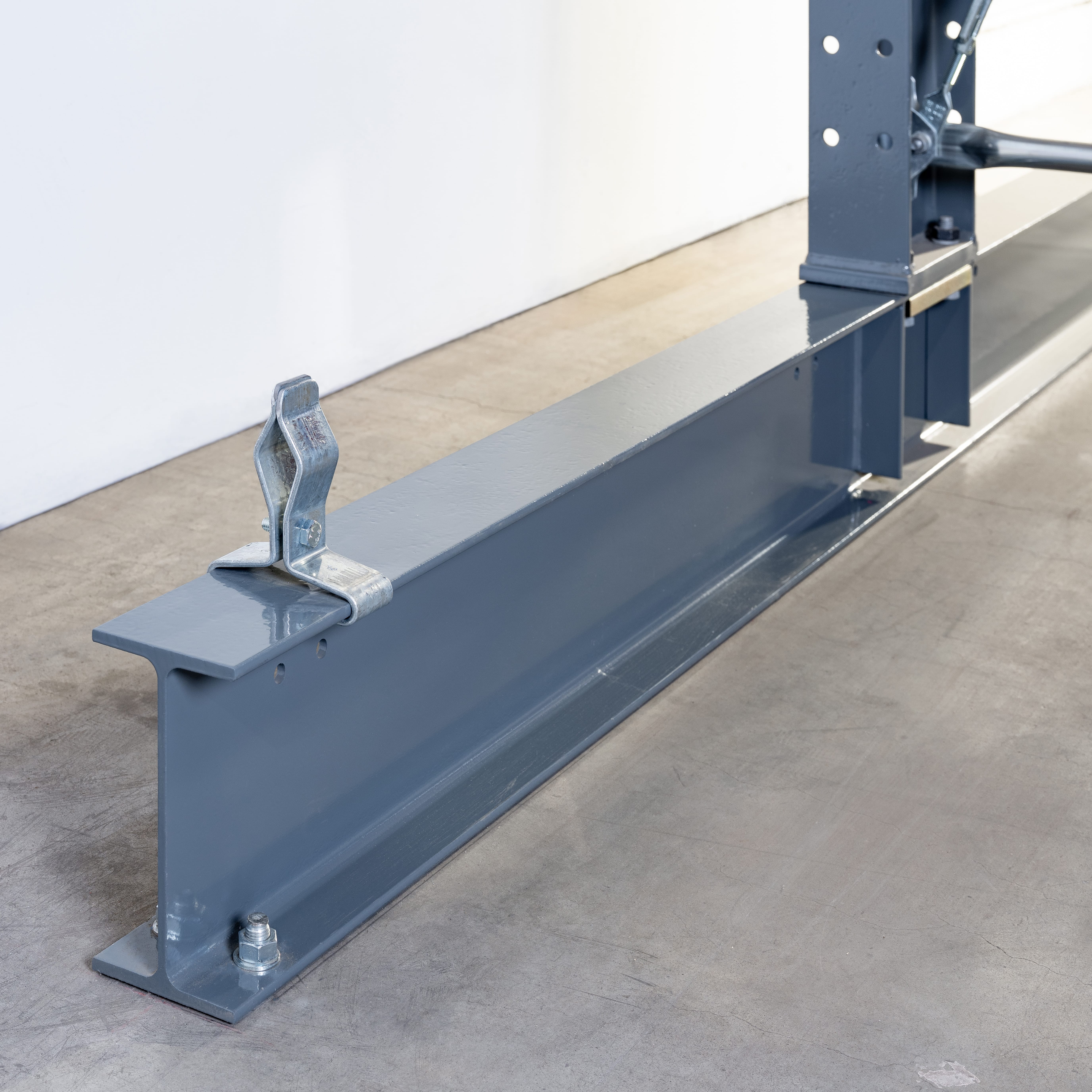 KSX 2000 Fachteiler für IPE220, H = ca. 100 mm, für Fuß, verzinkt