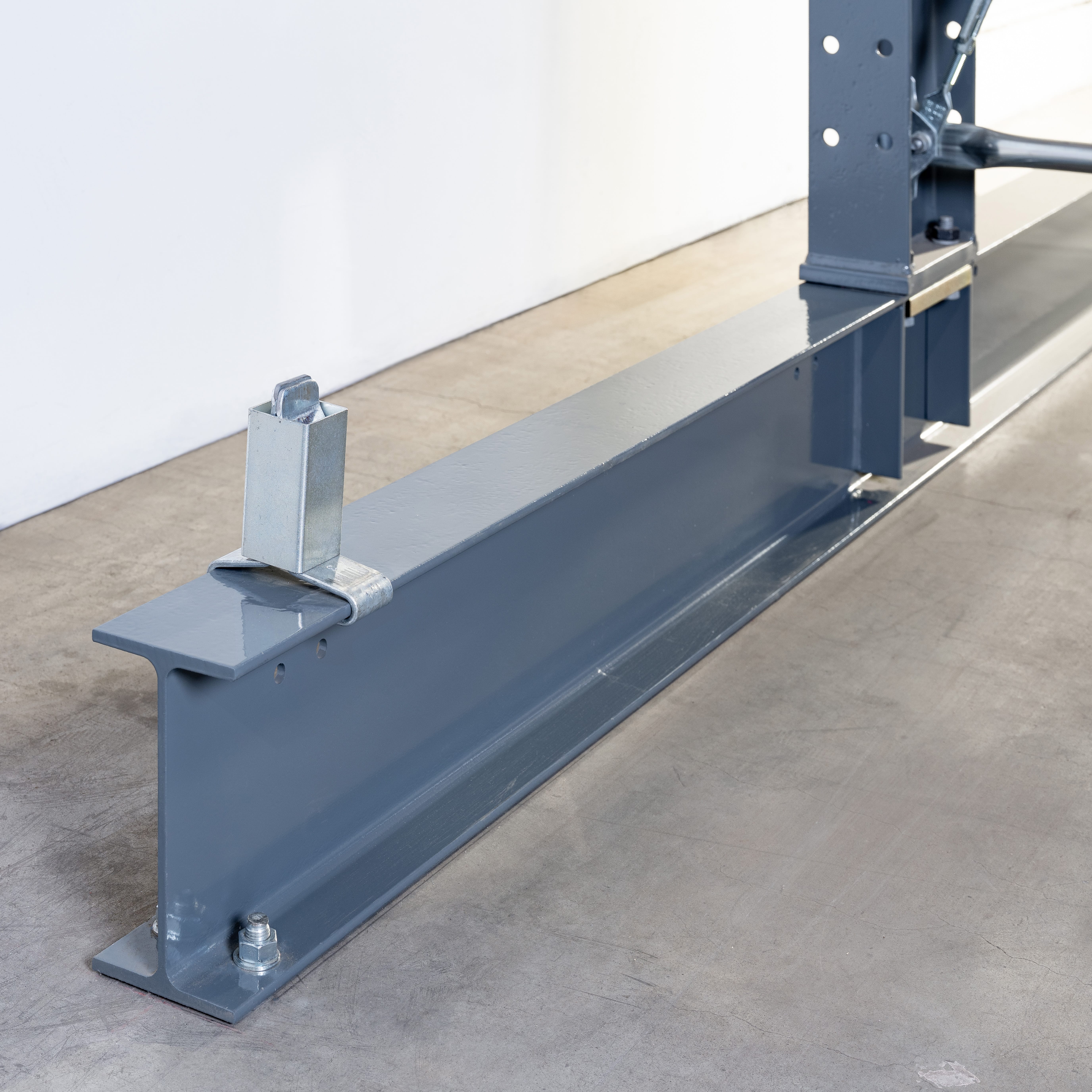 KSX 2000 Fachteiler für IPE240, H = ca. 100 mm, für Fuß, verzinkt